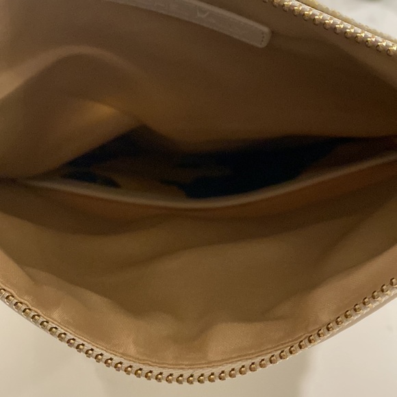 Flower printed clutch - Picture 4 of 5